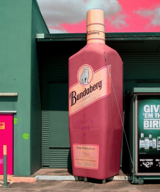 Tim Ellis – Bottle-O Tim Ellis – Bottle-O