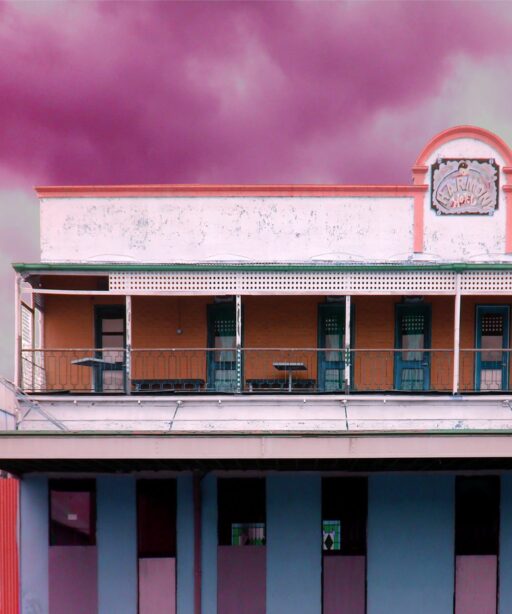 Tim Ellis – Harmony Hotel Tim Ellis – Harmony Hotel