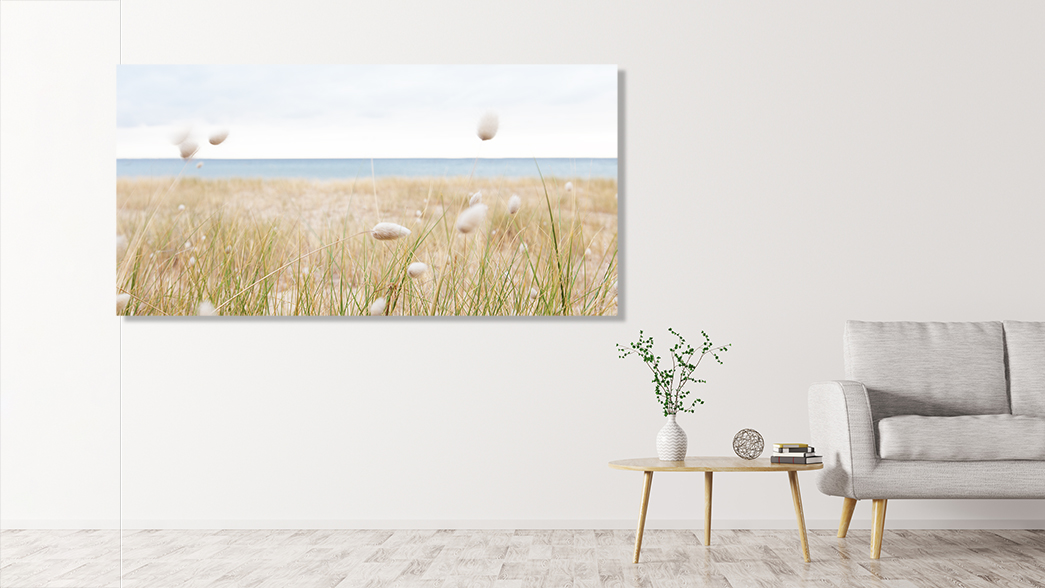 Canvas print on wall witout a shadow frame