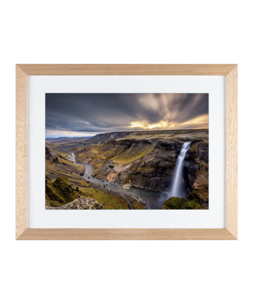 Alternative view of Mountaintop Waterfall Landscape CACHOEIRA 06
